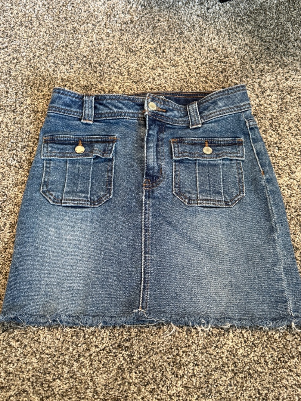 Art Class medium denim skirt distressed hem 2 pocket from girls size 10/12 large